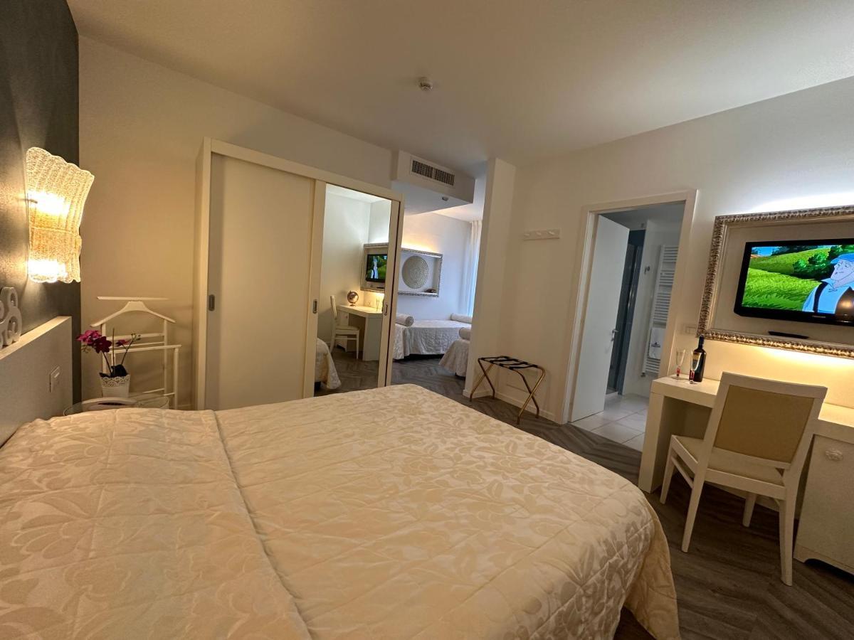 Hotel Albatros 3*